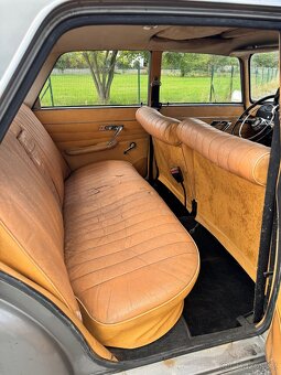 Peugeot 404 1.6 - 12