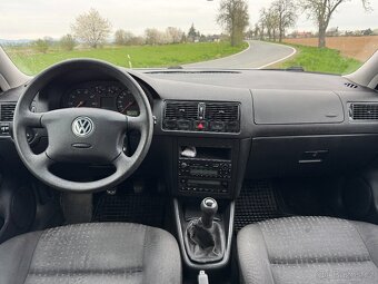 Vw Golf mk4 1,4 16V 55kW, r.v.2003 - 12