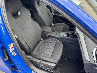 Škoda Octavia 4 iV 1.4 TSI 150kW DSG Navigace Keyless LED - 12