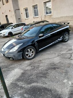 Hyundai Veloster - 12