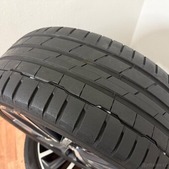 HYUNDAI TUCSON 5x114,3 R19 ET53+LETNÍ 245/45R19 6mm - 12