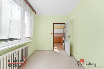 Převod dr. podílu, byty/4+1, 76.3 m2, Na Zavadilce 786, Praž - 12