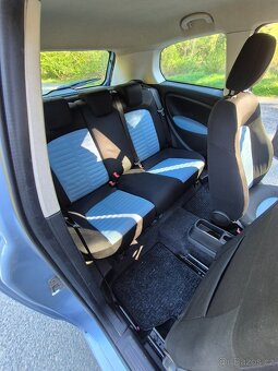 Prodám Fiat Punto 1.4 benzín - 12