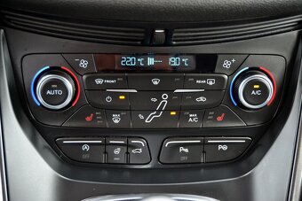 Ford Grand C-Max 2.0 TDCi 110kW Titanium facelift TOP STAV - 12