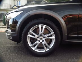 Volvo V90, CROSS COUNTRY - krásný stav, po velkém servisu - 12