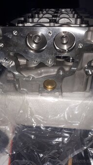 NISSAN NAVARA D40 YD25 2.5DDTI Nová hlava R51 kompletni - 12