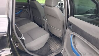 Ford Kuga TDCi 100 kW 4x4 Titanium - 12
