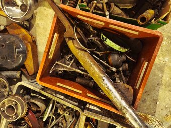 Díly Jawa, ČZ - 12