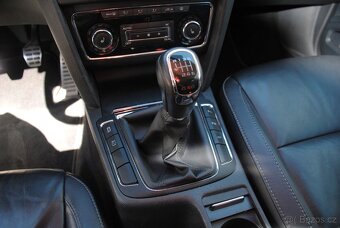 Škoda SUPERB 2 kombi 2.0TDi 125kW - 4x4 - manuál - 12