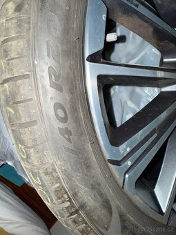 Kola BMW X1 X2 iX1 U11 20" Multi-spoke 869 pneu Pirelli - 12