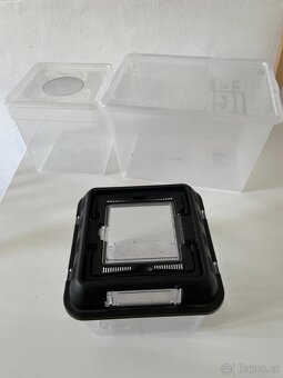Ruším chov, 2 kompletně zařízená terária + příslušenství - 12