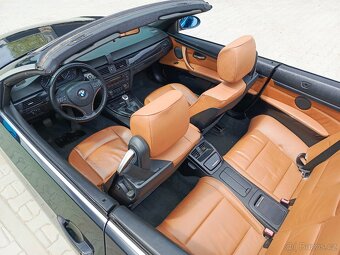 BMW 320i E93 - manual - cabrio - kůže - 12