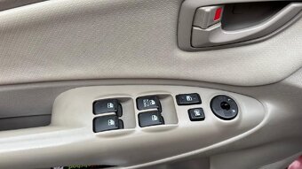 Hyundai Tucson, 2,0i 4x4 N1 - 12