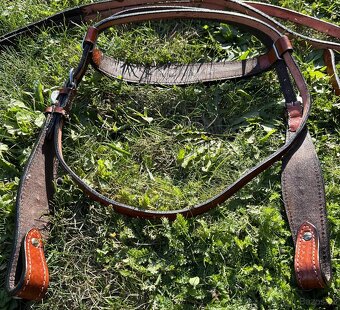 Westernový set hnědý barevný - 12