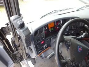 Scania R490 8x4 - nosič kontejnerů s hydraulickou rukou - 12