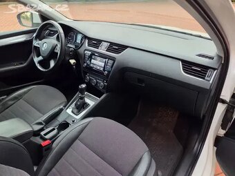 Octavia 2.0 TDI/110kW Elegance,DSG,webasto,xenon - 12