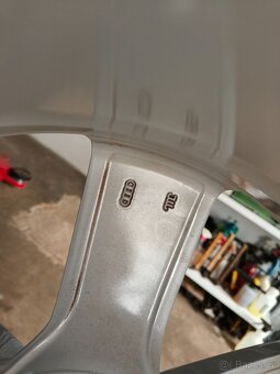 Nová originální ALU kola Audi 18" včetně pneu - 12