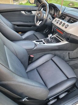 BMW Z4 E89 2.3i 150 KW MAN 101Tkm - 12