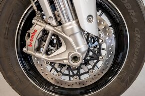 Triumph ROCKET 3GT - 12