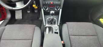 Audi A3 1.6 Ambiente 75kW rv.2007 - 12