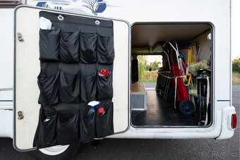 Obytný vůz Ford Transit, LMC Liberty - 12