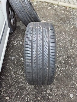 Originální disky 22" Land Rover Discovery+ pneu - 12