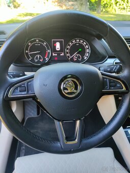 Škoda Superb III combi DSG 2,0 TDI - 12