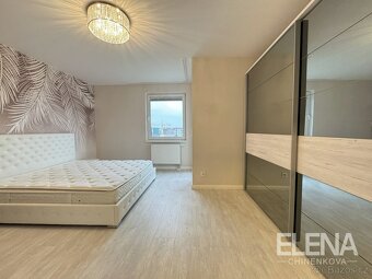 Pronájem bytu 4+kk 128 m² Zvěřinova, Praha - Strašnice - 12