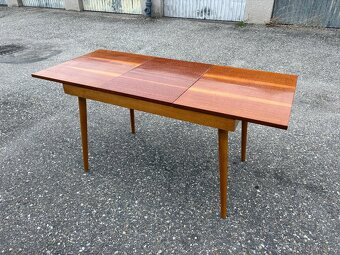 Jídelní set stůl židle - 12