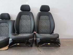 Vyhřívané černé sedačky + kabeláž Škoda Fabia Fl. - 12