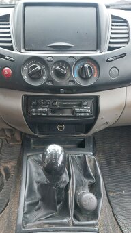 Mitsubishi l200 4x4 - 12