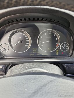BMW 528i f10 - 12