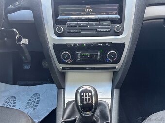 ŠKODA OCTAVIA 1.2TSI,77KW,FAMILY,DIGI KLIMA TAŽNÉ.Z,TEMPOMAT - 12