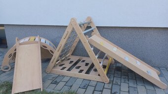 montessori Piklerové, Piklerův trojúhelník - 12