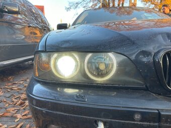 Bmw e39 525d cosmosschwarz po dilech - 12