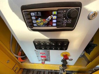 Odrazový drtič Keestrack R3-48 STD - 12