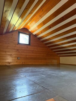 Prodej chaty u lesa - 12