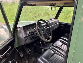 Land Rover Santana 88 Super - 12