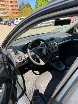 Škoda Octavia ll 1.6 TDi 2011 cz elegance - 12