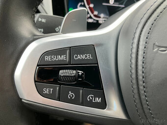 BMW 330 E X DRIVE M PAKET 215 KW - 12