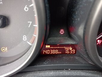 Mazda 5 2.0i 110kw Disi - 12