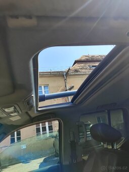 Nissan Navara 3.0 V6 170kW - 12