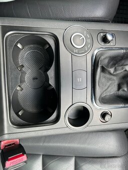 Volkswagen Touareg 2.5 Tdi, manuál, bez měchů, facelift - 12