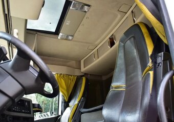 Volvo FH 16.550 - 8x4 – Sklápěč/Valník + HR-PALFINGER PK 340 - 12
