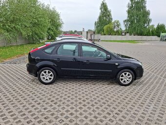Ford Focus MK2 - 12