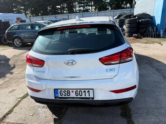 Hyundai I30 1.5i 2023. 43TKM Ceske doklady rv 6/2023 1.5i 80 - 12