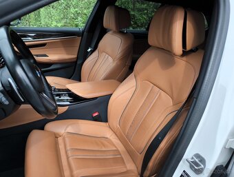 BMW 540i xDrive Touring LCI 245Kw , Původ ČR , 104.000 KM - 12