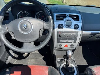Renault Megane Cabrio 2.0 Dci 110 Kw - 12