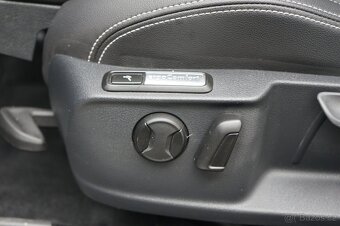 Volkswagen Passat, 2,0 TSI 140kW Matrix, DSG, AID, DPH - 12