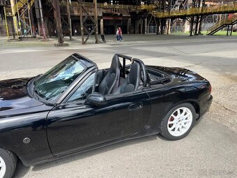 Mazda MX5 NB 1.8 103 kw 5q samosvor - 12